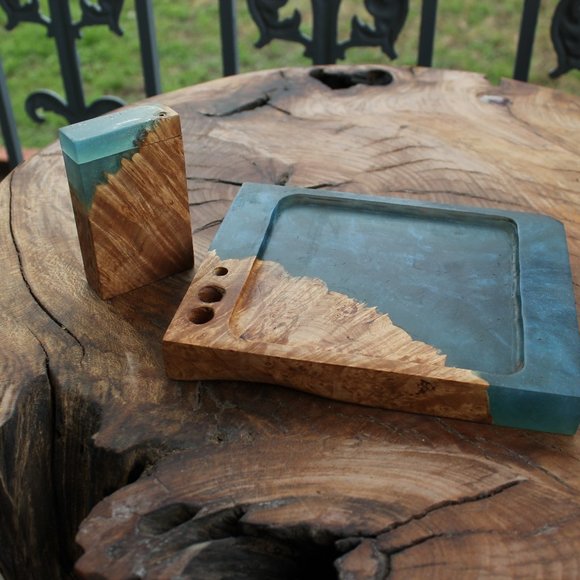 LUXURY HANDMADE ACCESSORIES - Picture 1 of 4